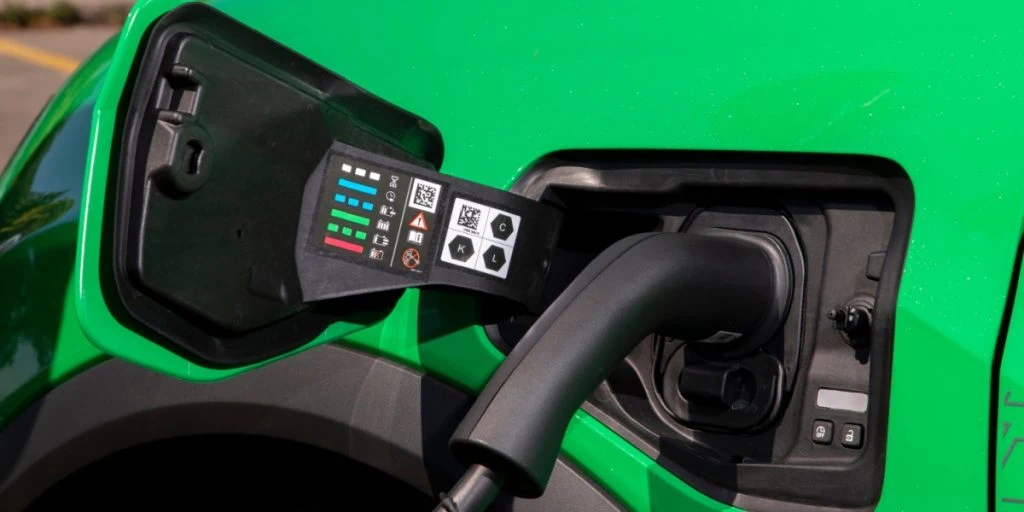 Her er de bedste råd: Sådan sparer du flest penge som elbilist